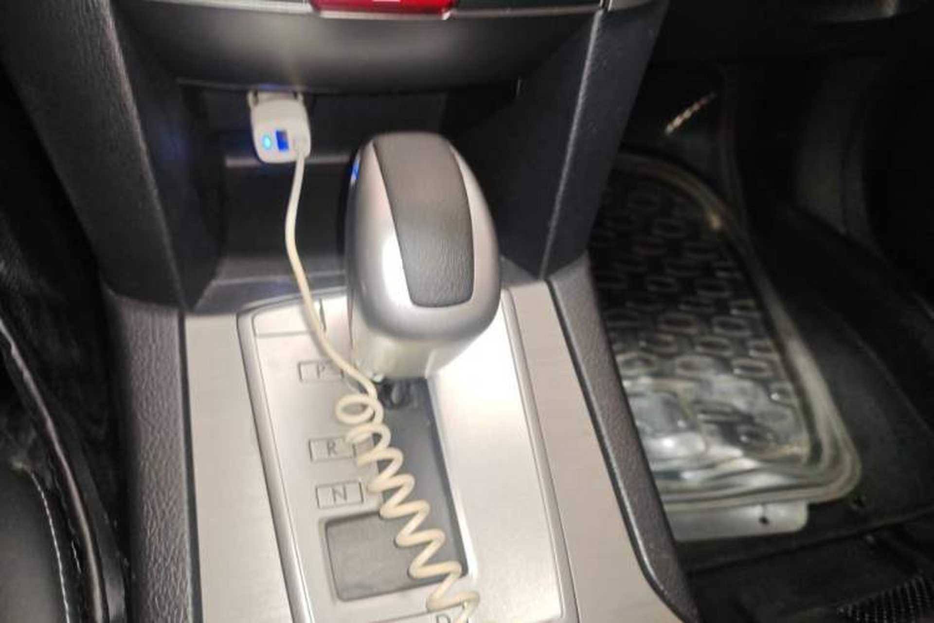 Used Subaru Outback 2012 2.5i Sport Edition Gear Lever