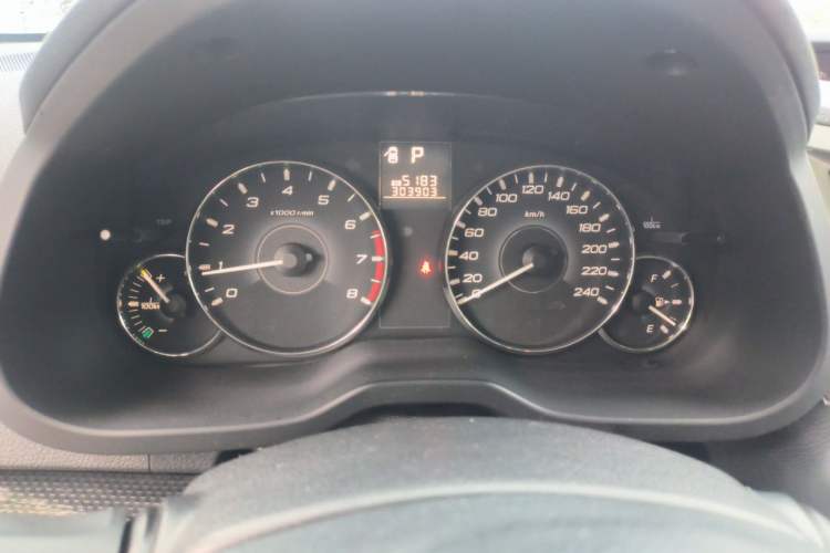 Used Subaru Outback 2012 2.5i Sport Edition Instrument Cluster