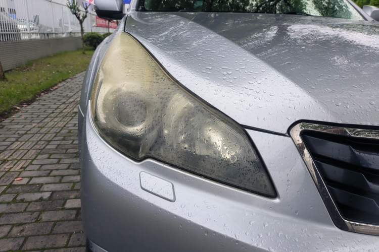 Used Subaru Outback 2012 2.5i Sport Edition Right Front Headlight