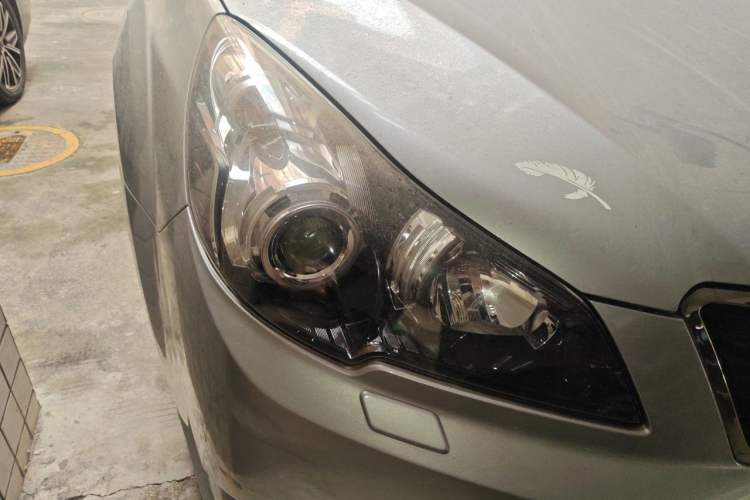 Used Subaru Outback 2012 2.5i Sport Edition Right Front Headlight