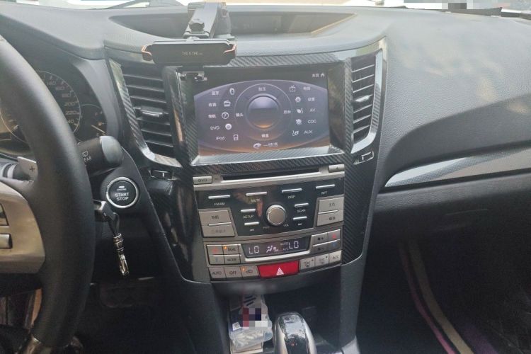 Used Subaru Outback 2012 2.5i Sport Edition Audio And AC Panel