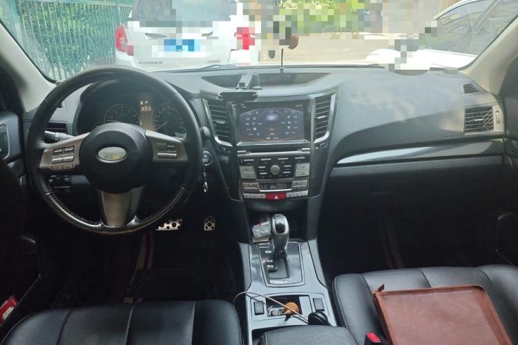 Used Subaru Outback 2012 2.5i Sport Edition Center Console