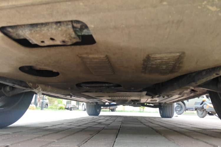 Used Subaru Outback 2012 2.5i Luxury Edition Chassis Front