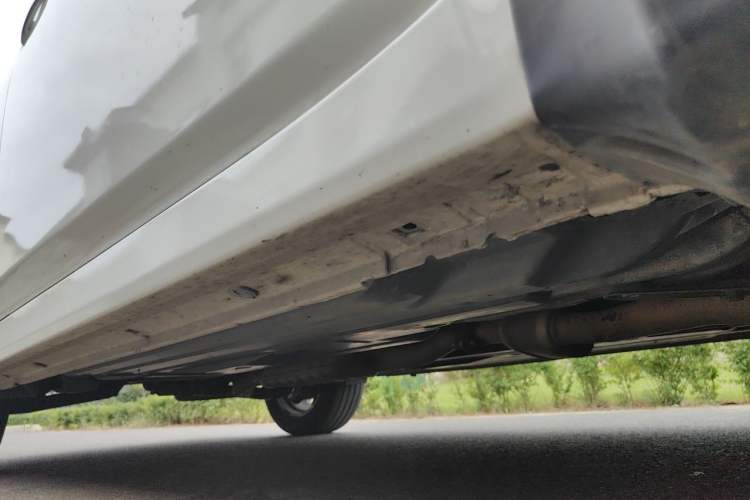 Used Subaru Outback 2012 2.5i Sport Edition Chassis Front Right