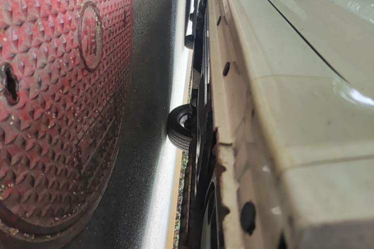 Used Subaru Outback 2012 2.5i Sport Edition Chassis Rear Left