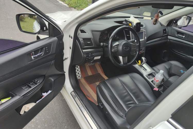 Used Subaru Outback 2012 2.5i Sport Edition Driver Seat