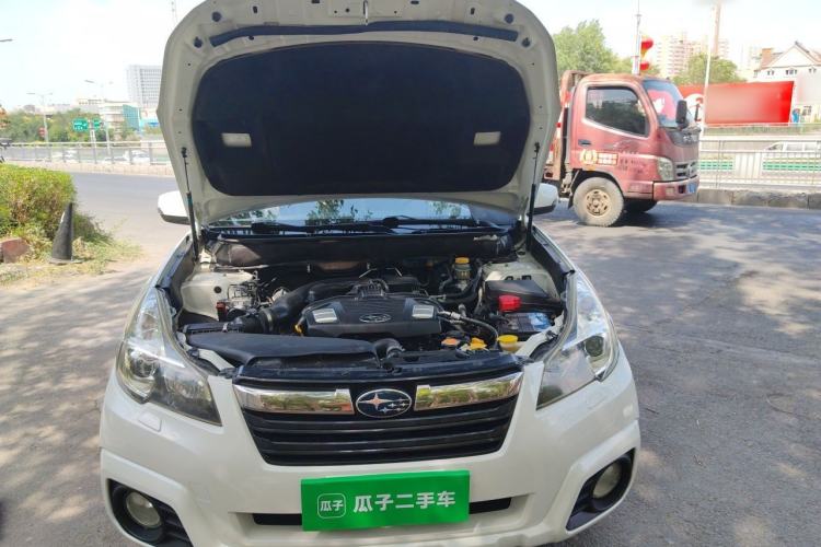 Used Subaru Outback 2012 2.5i Luxury Edition Engine Bay