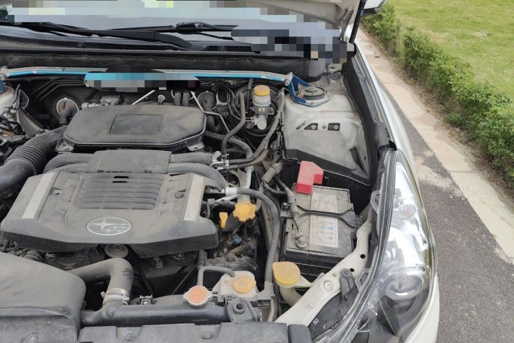 Used Subaru Outback 2012 2.5i Sport Edition Engine Bay Left