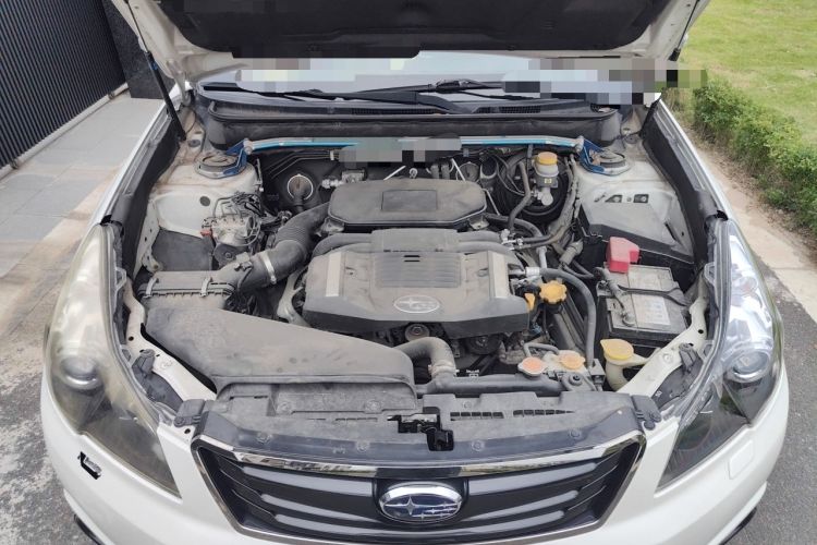 Used Subaru Outback 2012 2.5i Sport Edition Engine Bay