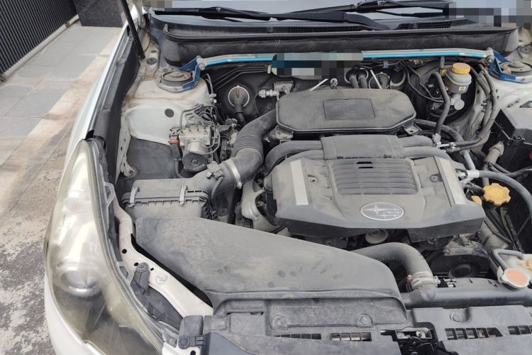 Used Subaru Outback 2012 2.5i Sport Edition Engine Bay Right