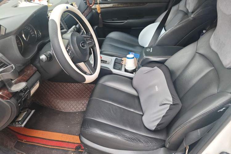 Used Subaru Outback 2012 2.5i Luxury Edition Left Front Seat