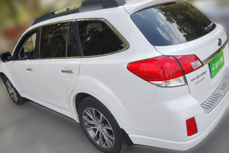Used Subaru Outback 2012 2.5i Luxury Edition Rear Left 45 Deg