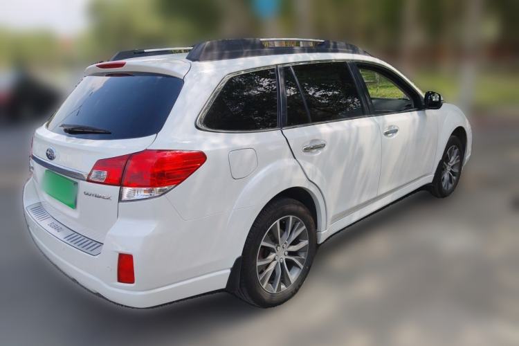 Used Subaru Outback 2012 2.5i Luxury Edition Rear Right 45 Deg