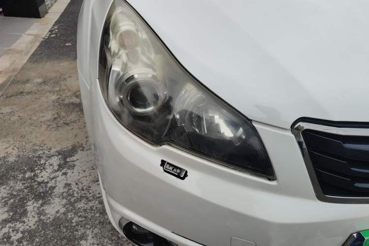 Used Subaru Outback 2012 2.5i Sport Edition Right Front Headlight