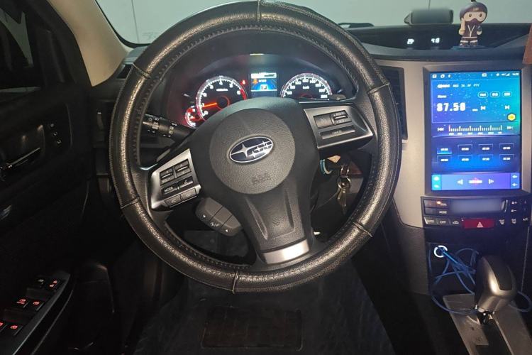 Used Subaru Outback 2012 2.5i Luxury Edition Steering Wheel