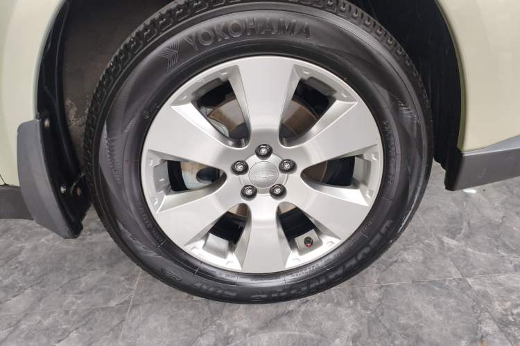 Used Subaru Outback 2012 2.5i Luxury Edition Exterior 7