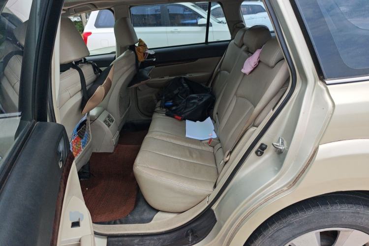 Used Subaru Outback 2012 2.5i Luxury Edition Left Rear Seat