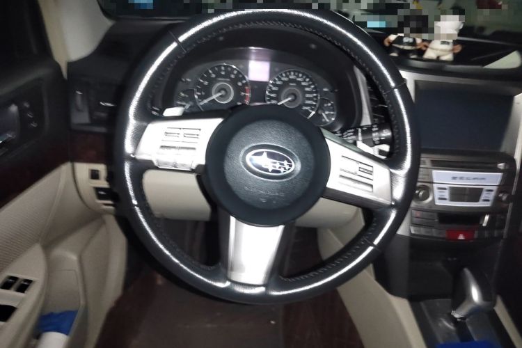 Used Subaru Outback 2012 2.5i Luxury Edition Steering Wheel