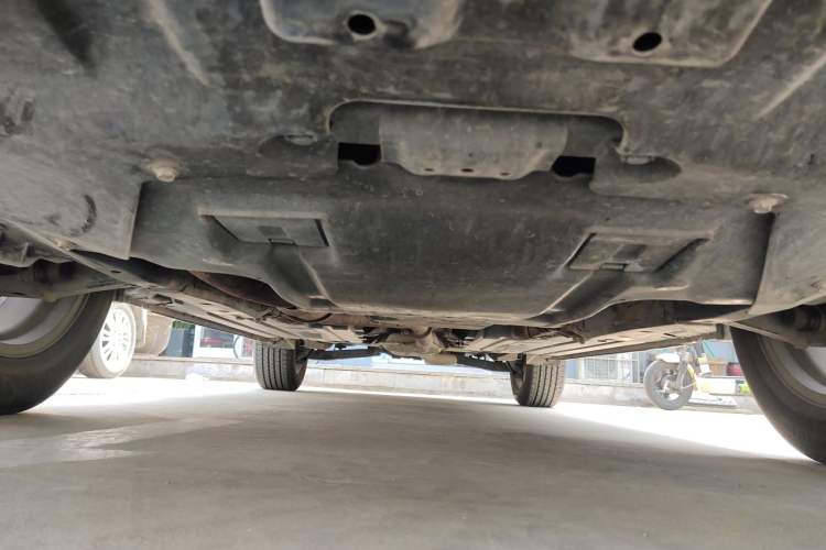 Used Subaru Outback 2013 2.5i Luxury Edition Chassis Front