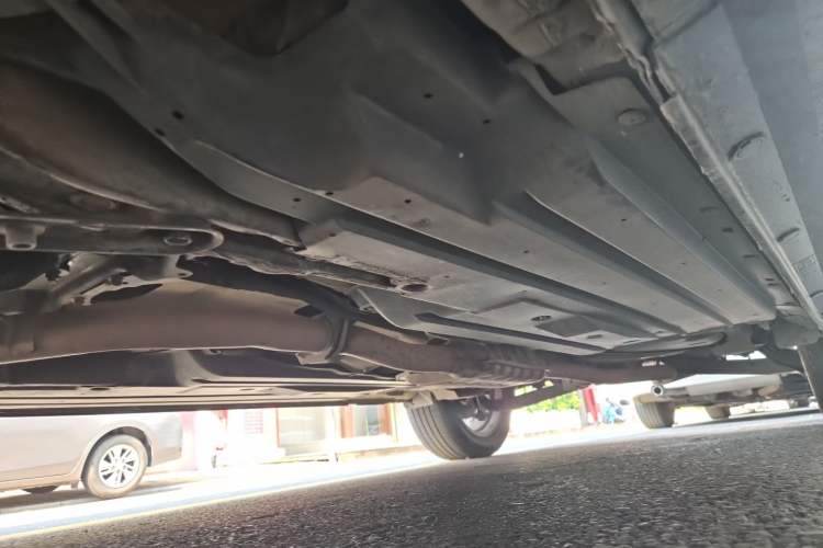 Used Subaru Outback 2013 2.5i Sport Edition Chassis Front Left