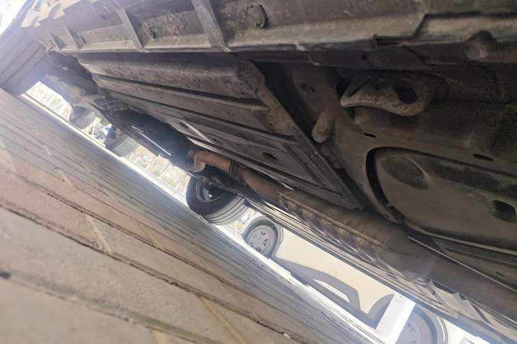 Used Subaru Outback 2013 2.5i Luxury Edition Chassis Rear Left