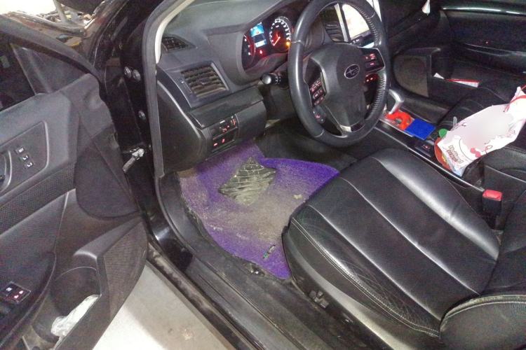 Used Subaru Outback 2013 2.5i Sport Edition Driver Seat
