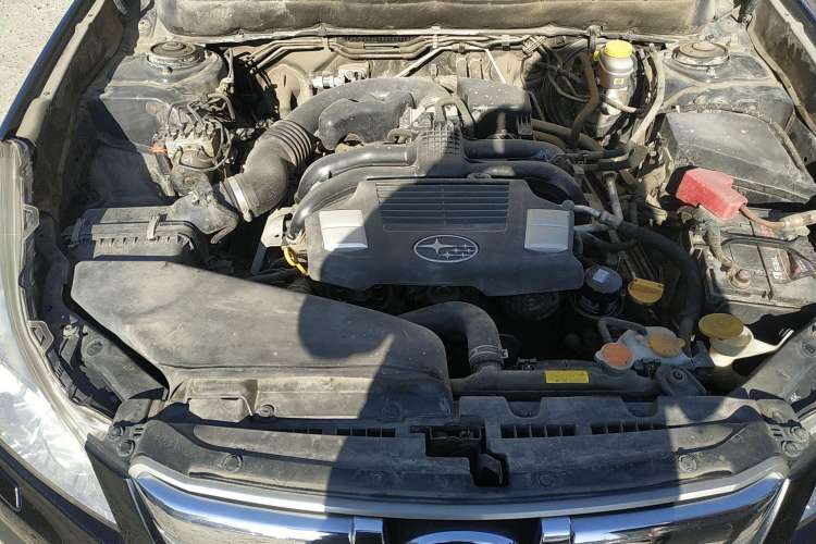 Used Subaru Outback 2013 2.5i Luxury Edition Engine Bay