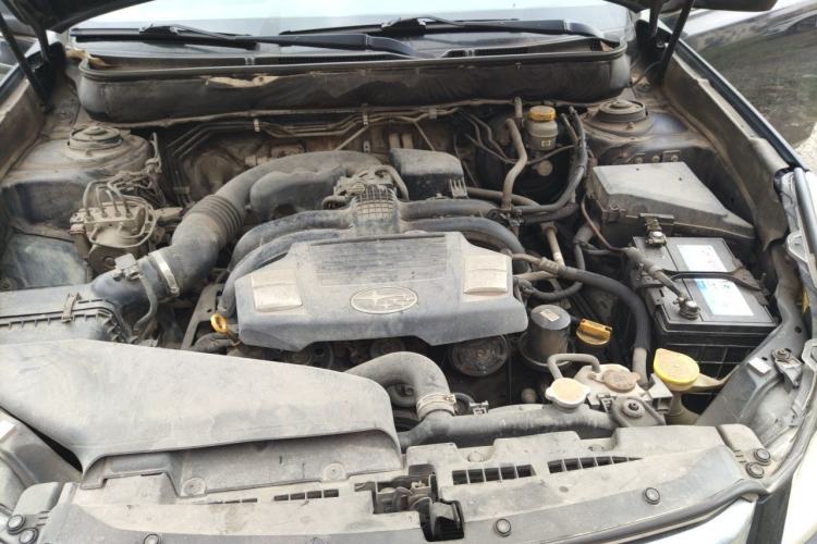Used Subaru Outback 2013 2.5i Luxury Edition Engine Bay