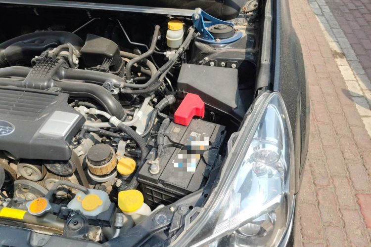Used Subaru Outback 2013 2.5i Sport Edition Engine Bay Left
