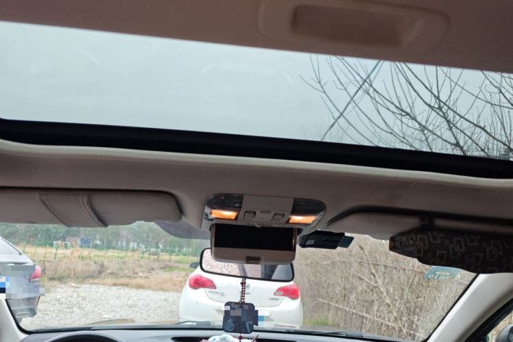 Used Subaru Outback 2013 2.5i Sport Edition Headliner