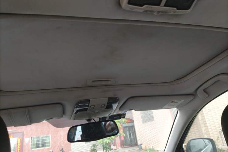 Used Subaru Outback 2013 2.5i Luxury Edition Headliner