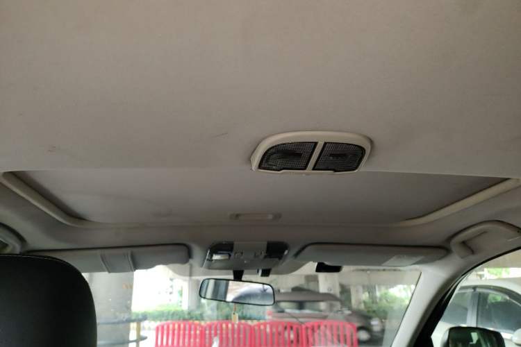 Used Subaru Outback 2013 2.5i Luxury Edition Headliner