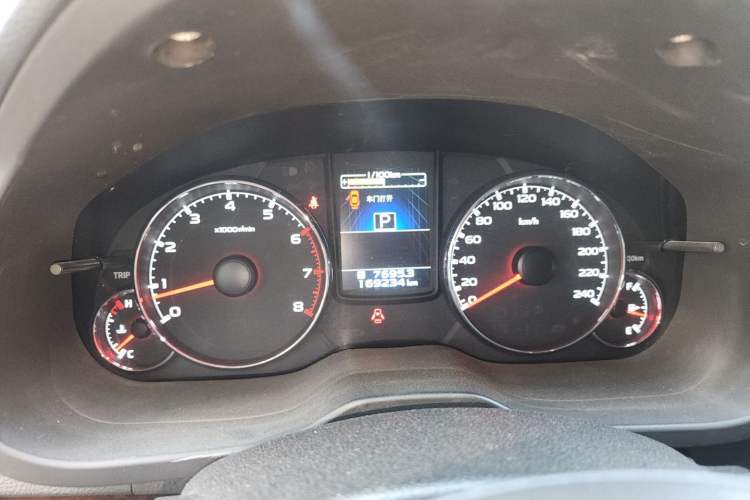 Used Subaru Outback 2013 2.5i Luxury Edition Instrument Cluster