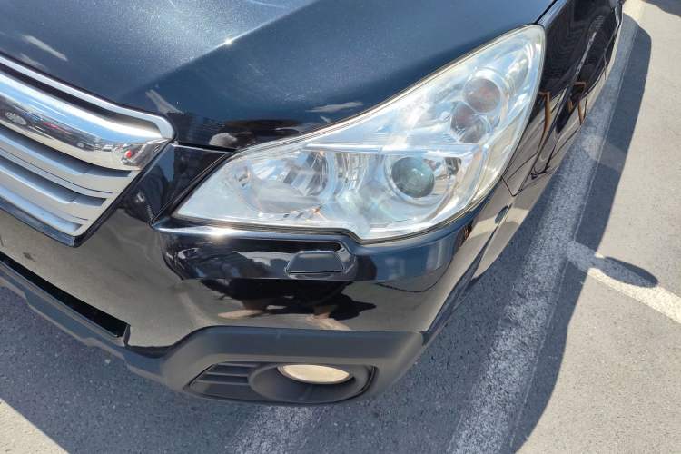 Used Subaru Outback 2013 2.5i Luxury Edition Left Front Headlight