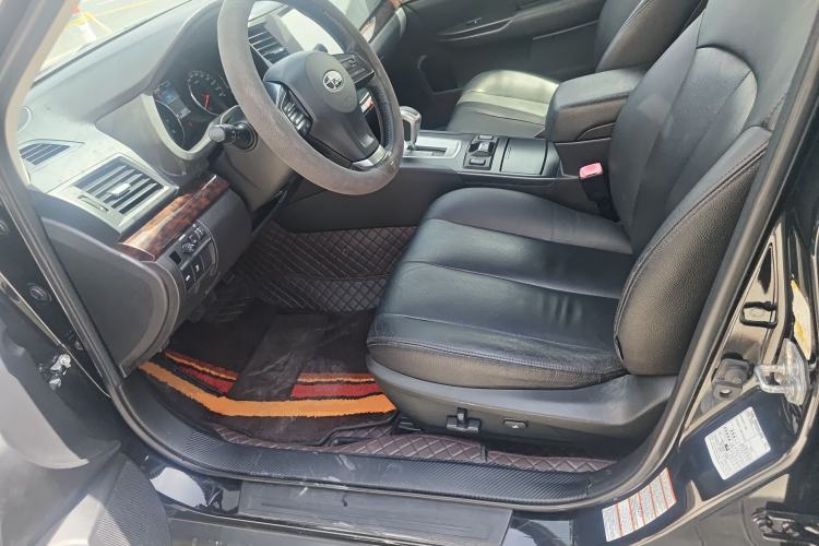 Used Subaru Outback 2013 2.5i Luxury Edition Left Front Seat