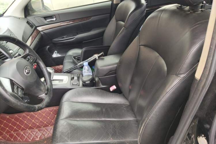 Used Subaru Outback 2013 2.5i Luxury Edition Left Front Seat