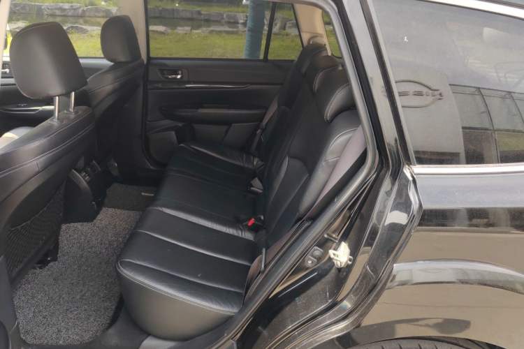 Used Subaru Outback 2013 2.5i Sport Edition Left Rear Seat