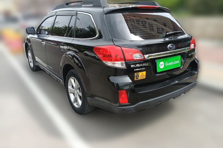 Used Subaru Outback 2013 2.5i Luxury Edition Rear Left 45 Deg