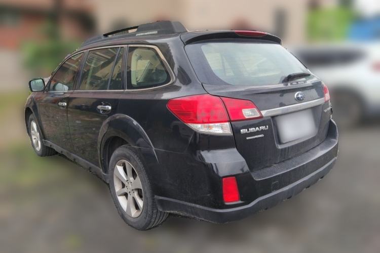 Used Subaru Outback 2013 2.5i Luxury Edition Rear Left 45 Deg