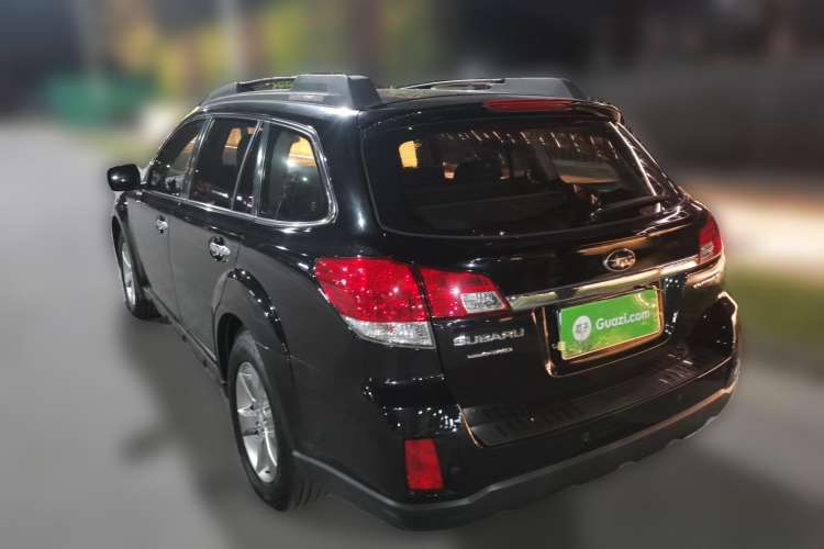 Used Subaru Outback 2013 2.5i Luxury Edition Rear Left 45 Deg