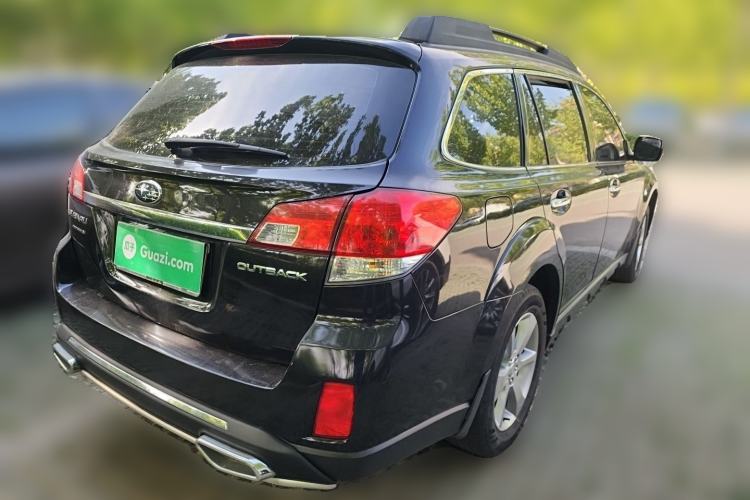 Used Subaru Outback 2013 2.5i Luxury Edition Rear Right 45 Deg