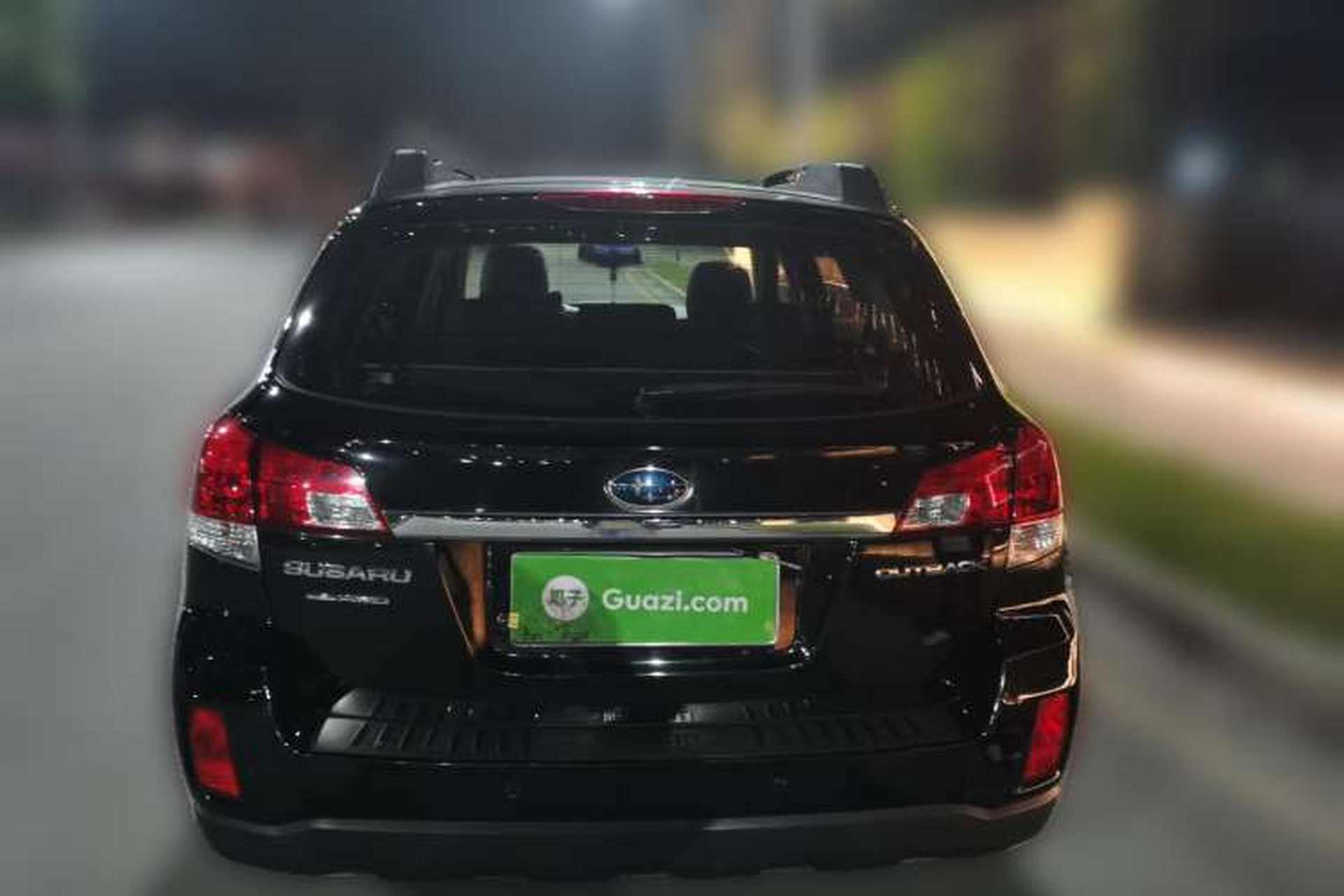 Used Subaru Outback 2013 2.5i Luxury Edition Rear