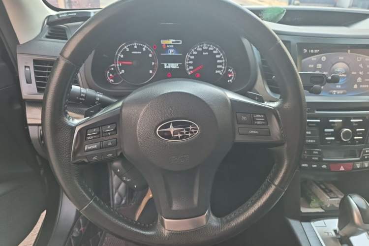 Used Subaru Outback 2013 2.5i Sport Edition Steering Wheel