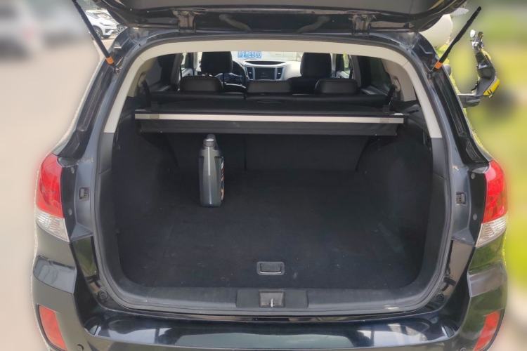 Used Subaru Outback 2013 2.5i Sport Edition Trunk