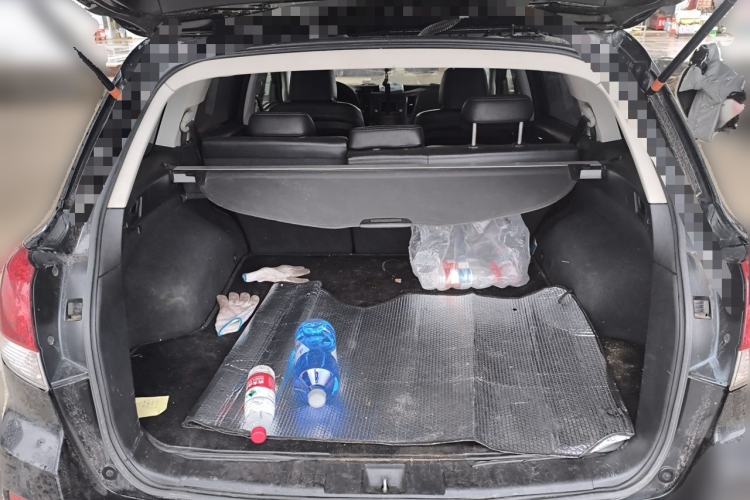 Used Subaru Outback 2013 2.5i Sport Edition Trunk