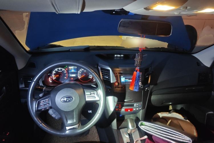 Used Subaru Outback 2013 2.5i Sport Edition Center Console