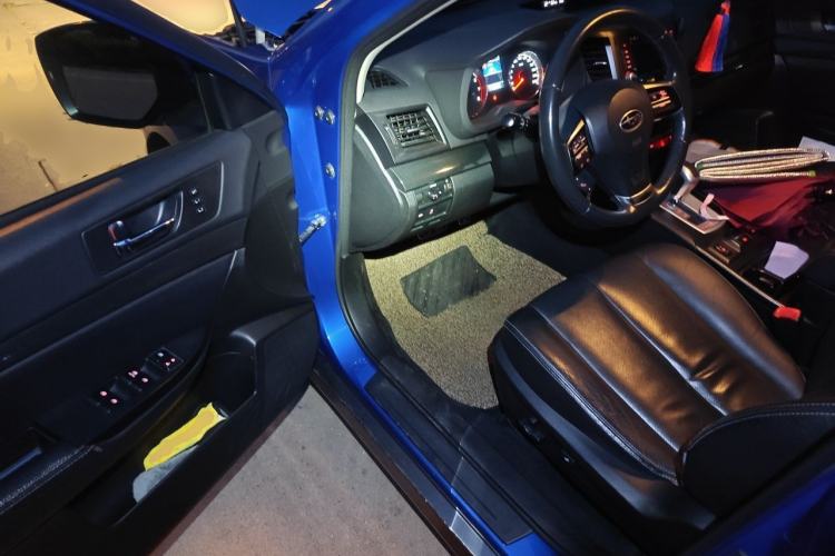 Used Subaru Outback 2013 2.5i Sport Edition Driver Seat