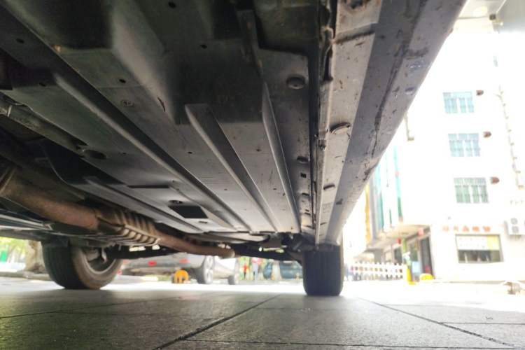 Used Subaru Outback 2013 2.5i Sport Navigation Edition Chassis Front Left