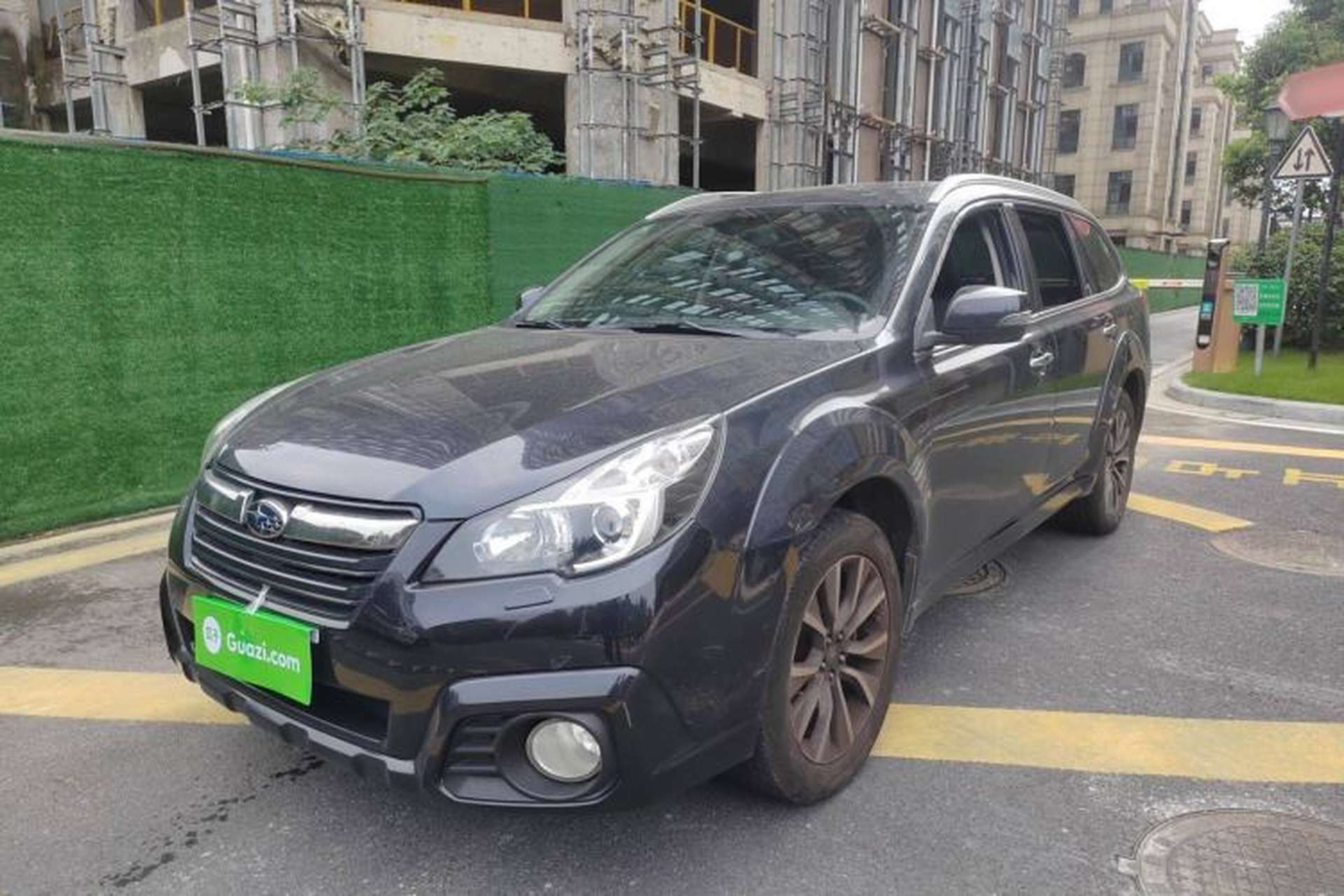 Used Subaru Outback 2013 2.5i Sport Edition Front Left 45 Deg