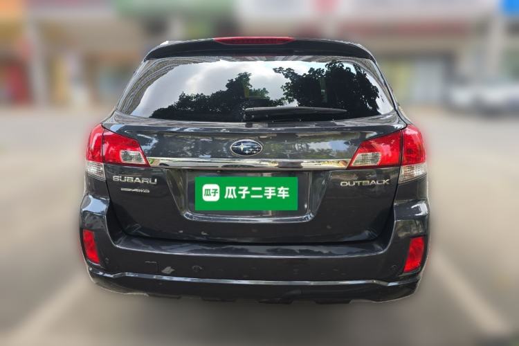 Used Subaru Outback 2013 2.5i Sport Navigation Edition Rear
